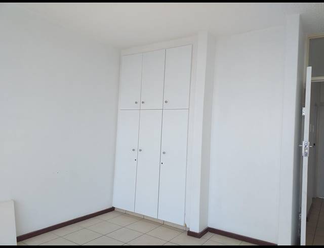 2 BEDROOM APARTMENT RENTED IN DOON HEIGHTS